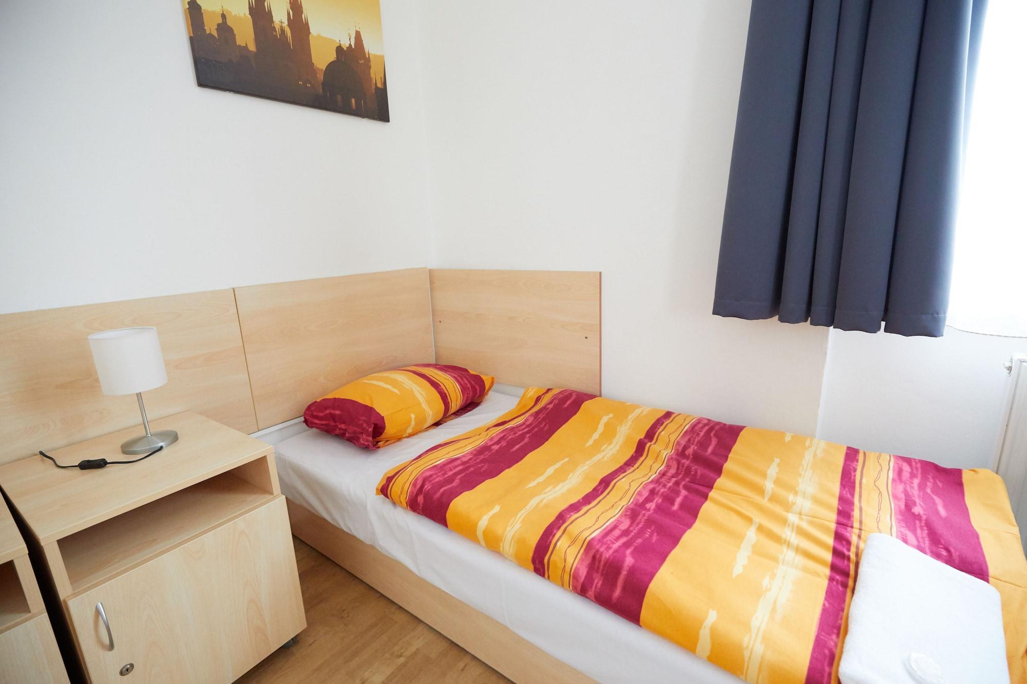 University Hotel Hotel Prague